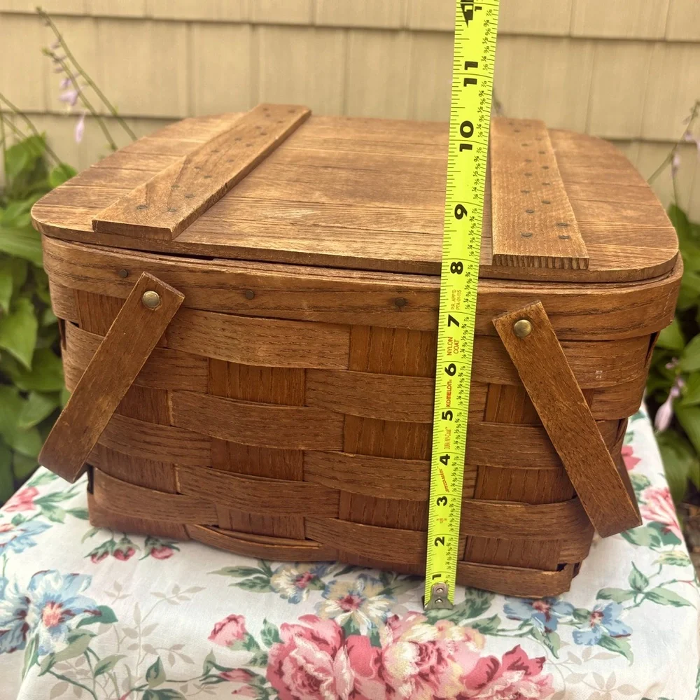 Basketville Vermont Double Handled Picnic Basket